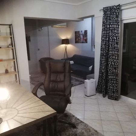 Giorgios Zeta Gazi view apartments Atene Esterno foto