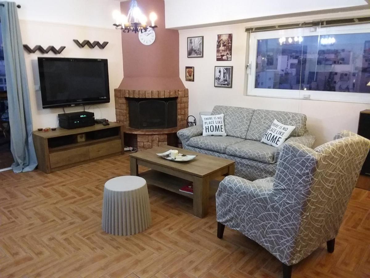 Giorgios Zeta Gazi view apartments Atene Esterno foto